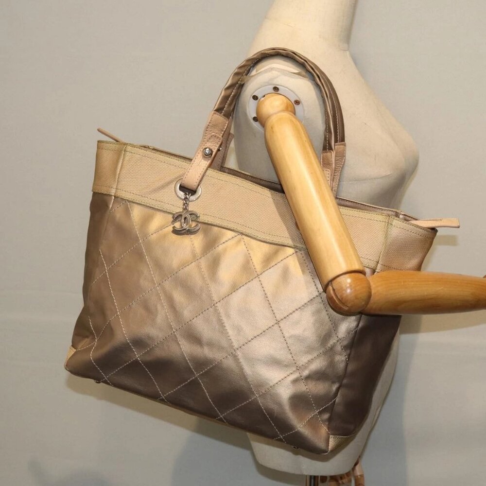 CHANEL Wild Stitch Tote Bag Leather Beige CC Auth 72149